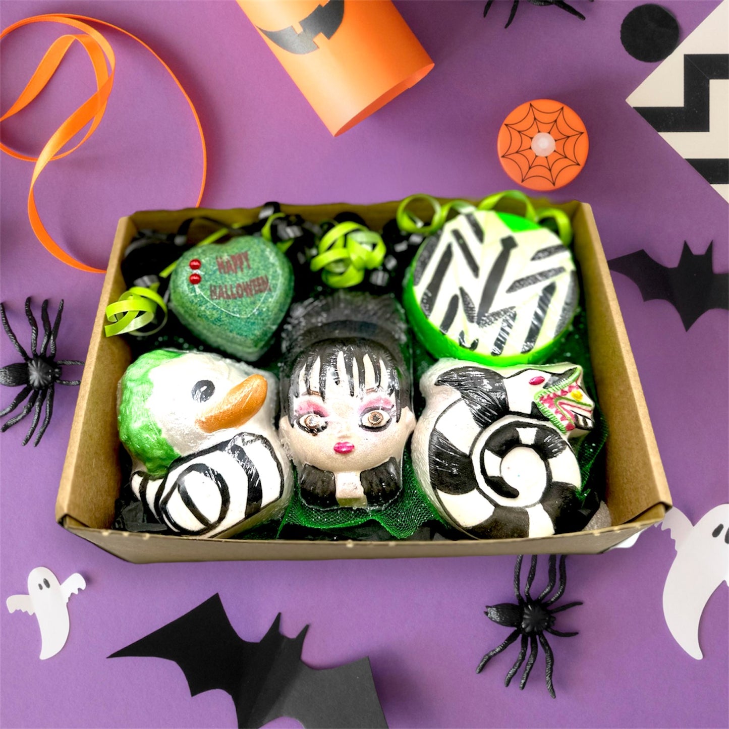 It’s Showtime Halloween Bath Bomb Gift Set