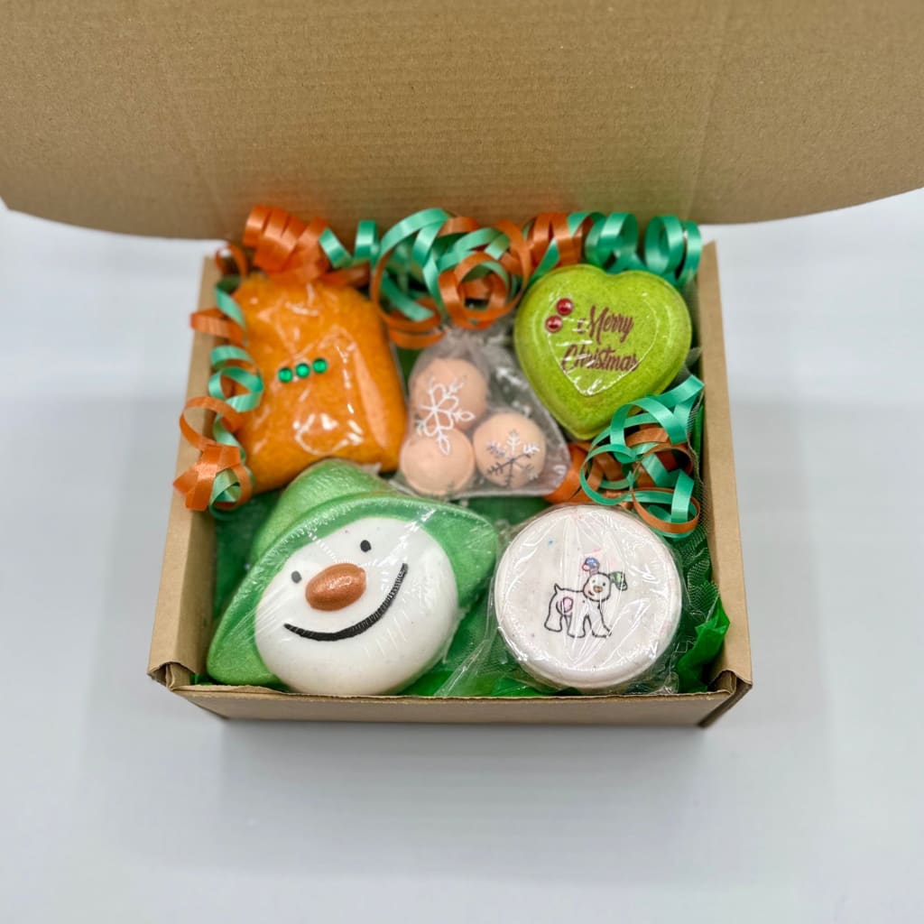 The Snowman Christmas Bath Bomb Gift Set - Christmas bath