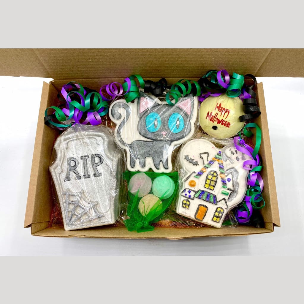 Halloween Hauntings Bath Bomb Gift Set