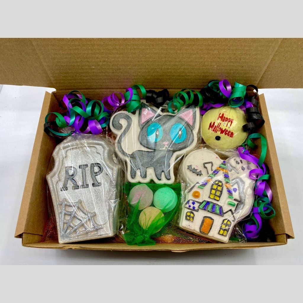 Halloween Hauntings Bath Bomb Gift Set