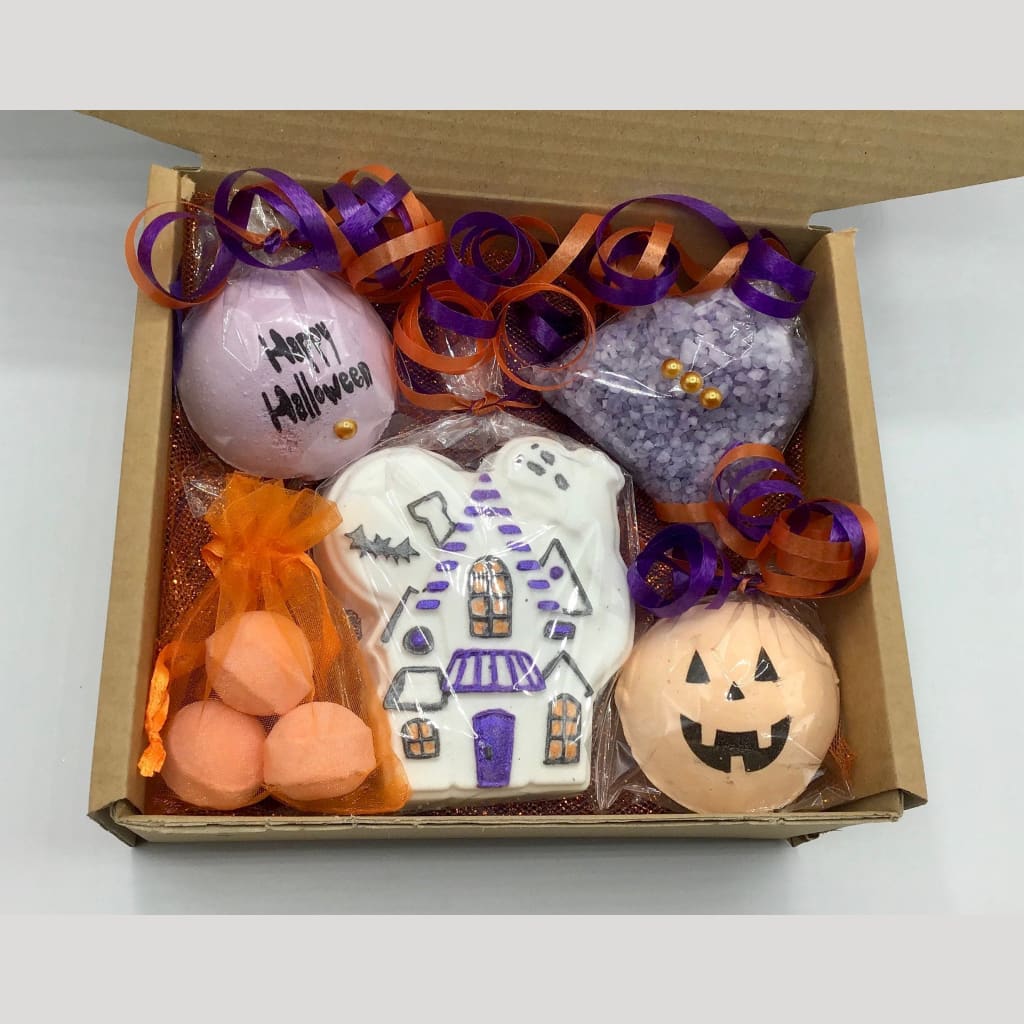 Halloween trick or treat bath bomb gift set - Halloween