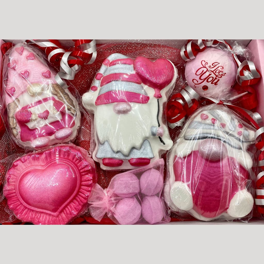 Large Valentines Gonks bath bomb gift set.
