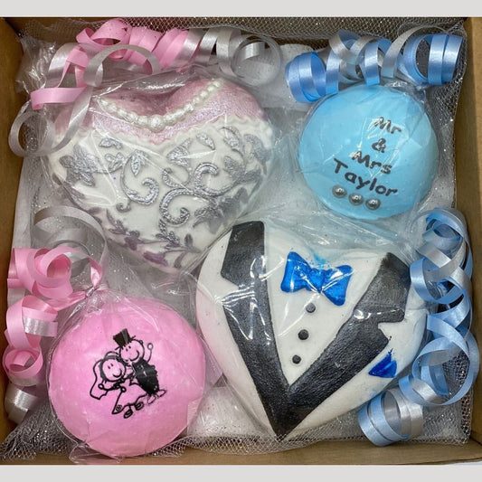 Bride and Groom bath bomb gift set - Wedding gifts