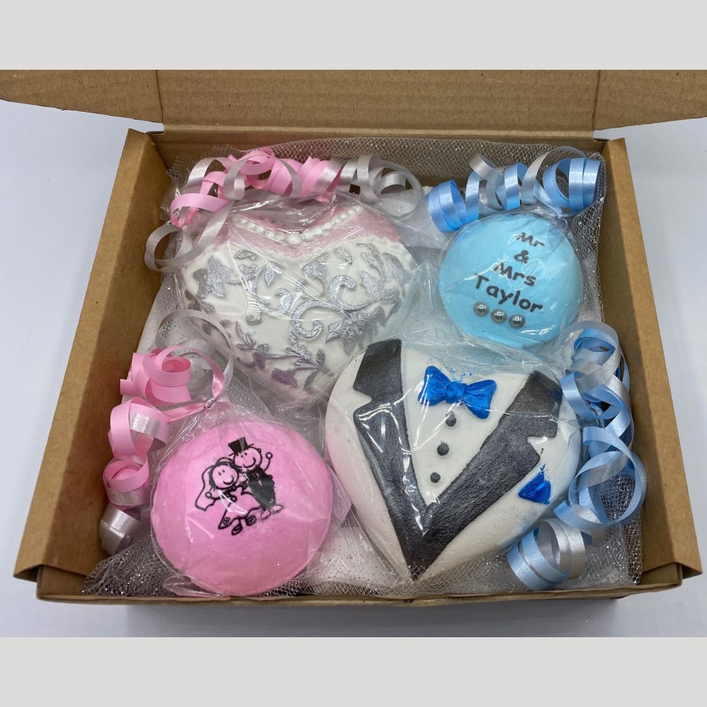 Bride and Groom bath bomb gift set - Wedding gifts