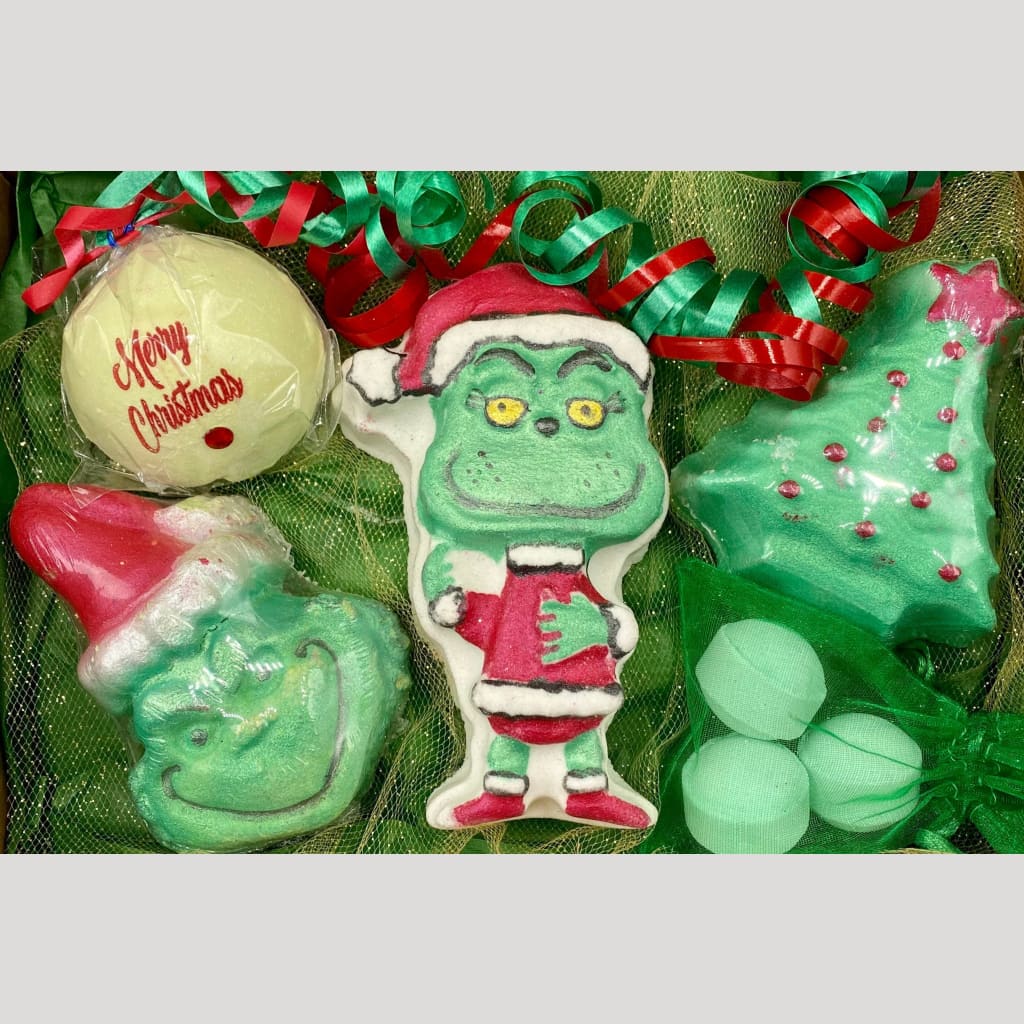 The Grumpy Green Grinch Christmas bath bomb gift set.