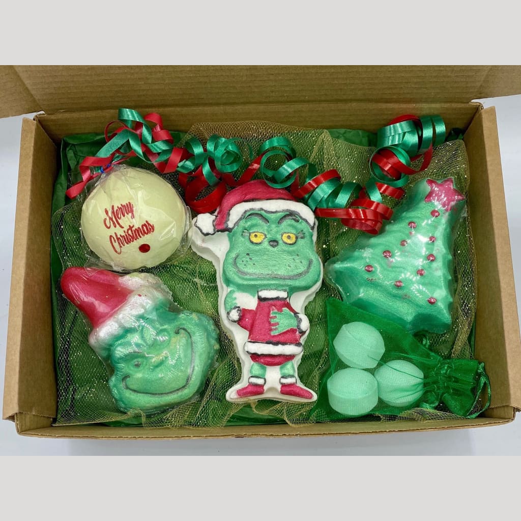 The Grumpy Green Grinch Christmas bath bomb gift set.
