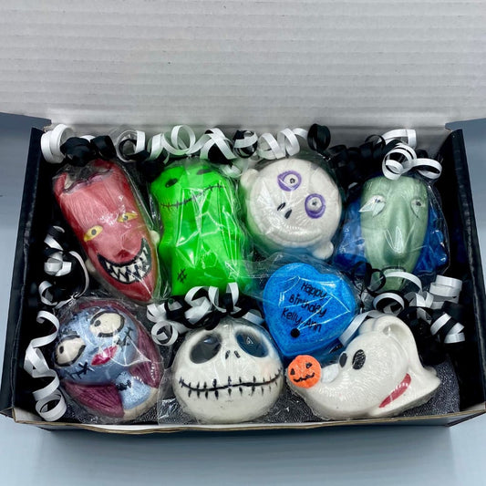 The Pumpkin King large birthday bath bomb gift set - 